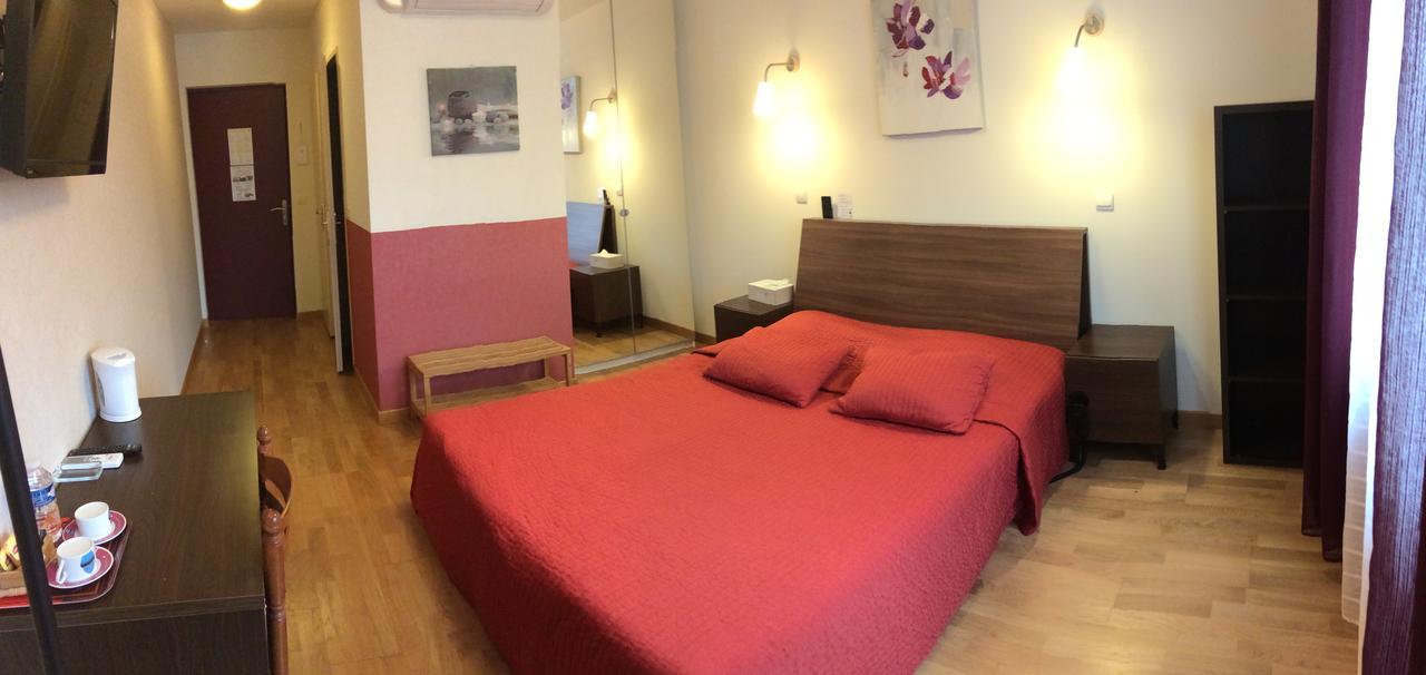 Logis Hotel Le Chantoiseau Chaumont-sur-Aire Exterior foto
